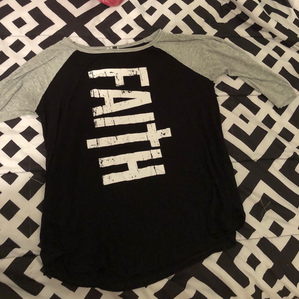 FAITH blouse